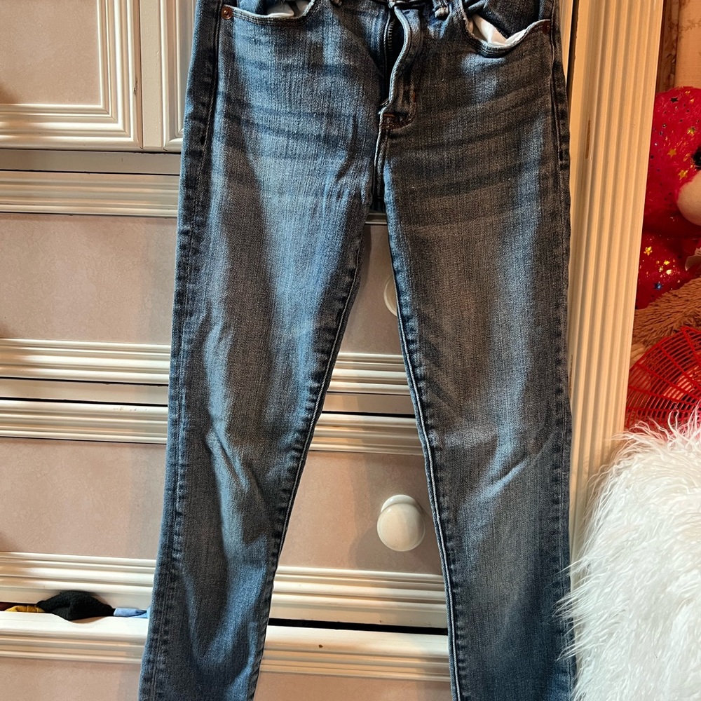 Women’s Slim Straight Jeans (size 000)